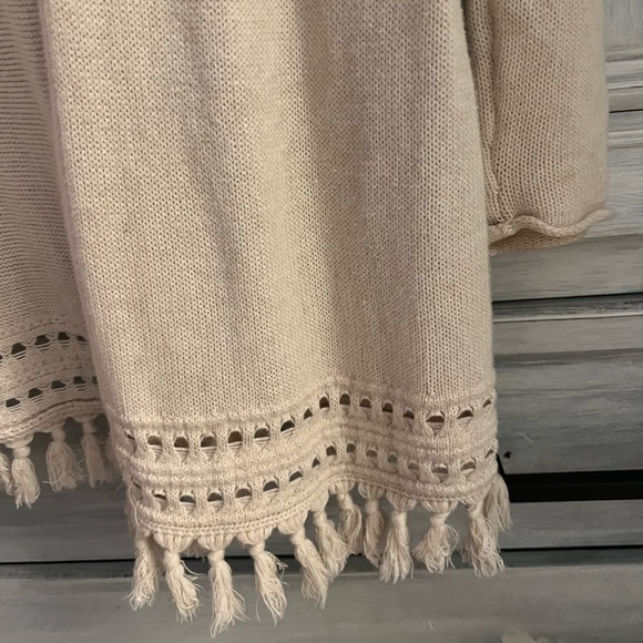Lilly Pulitzer Martinique Fringe Cardigan Sweater Heathered Sand Dune - Picture 3 of 7